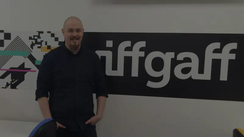 firstsource-and-giffgaff-win-outsourcing-partnership-of-the-year-at-european-call-centre-customer-service-awards_tn