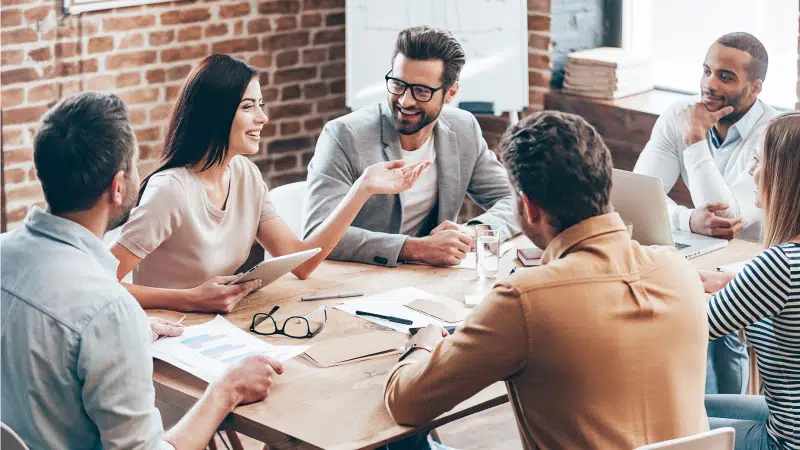 workers-under-pressure-to-send-and-respond-to-emails-outside-of-their-working-hours-new-survey-1