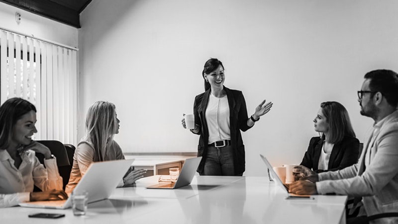 hr-director-article-thumbnail_800x450_2